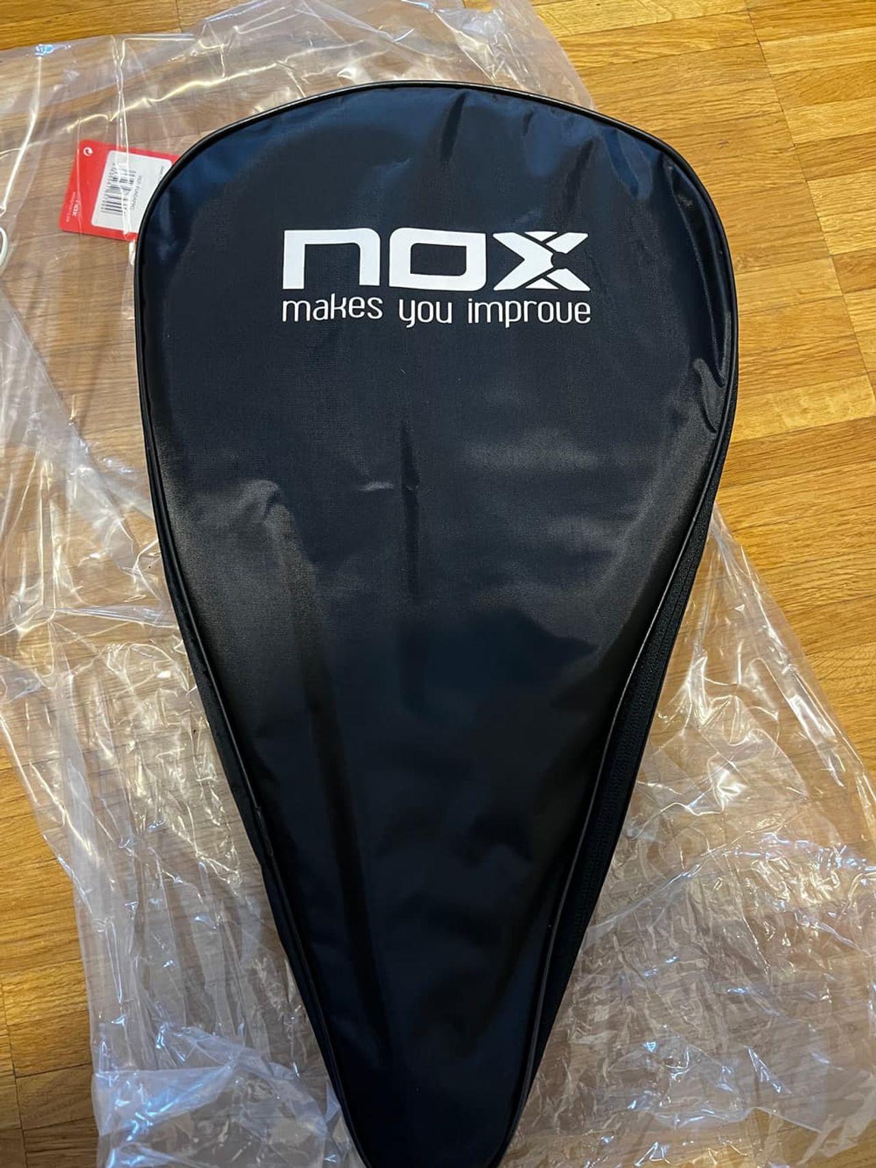 Nox AT10 Genius 12K 2025 mit Tasche